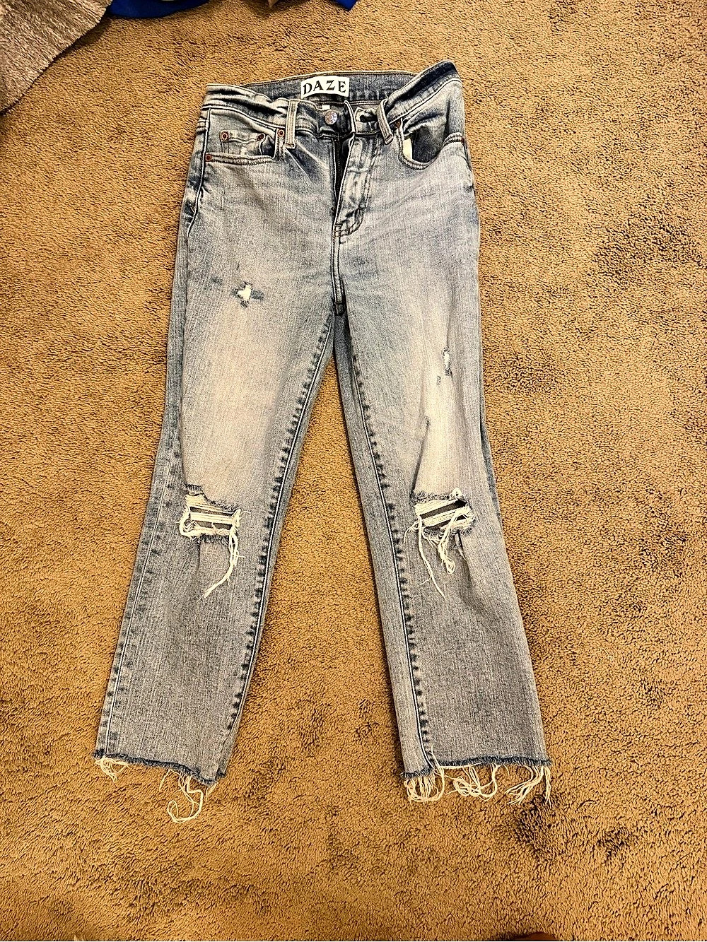DAZE Straight Leg Distressed Jeans in Blue Waist 24